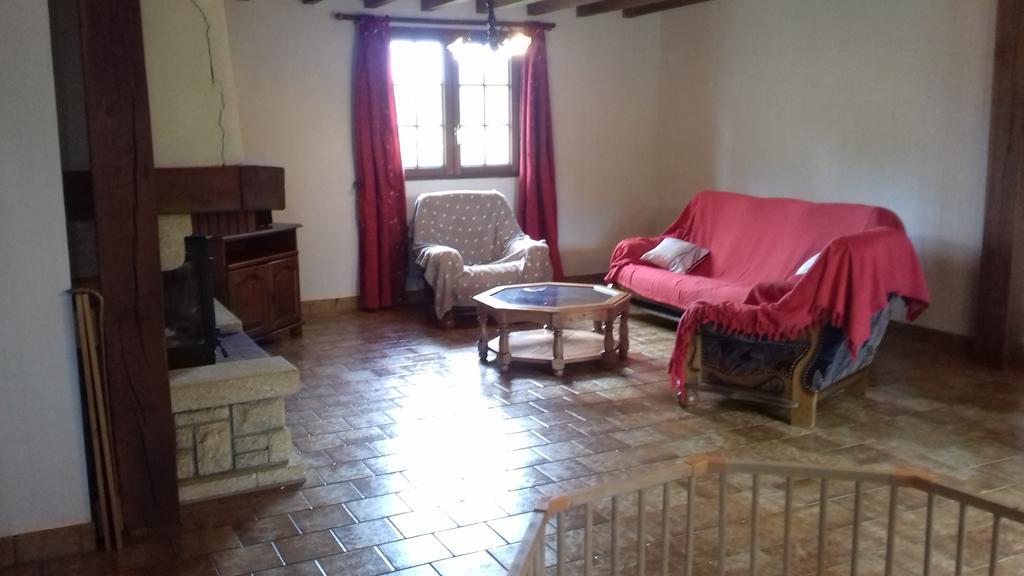 Saint-Amand-en-PuisayeGite Du Vieux Charme别墅 外观 照片